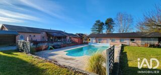  Maison à vendre 11 pièces 232 m²