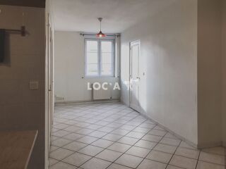  Appartement à louer 3 pièces 40 m²