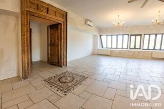  Appartement à louer 2 pièces 90 m²