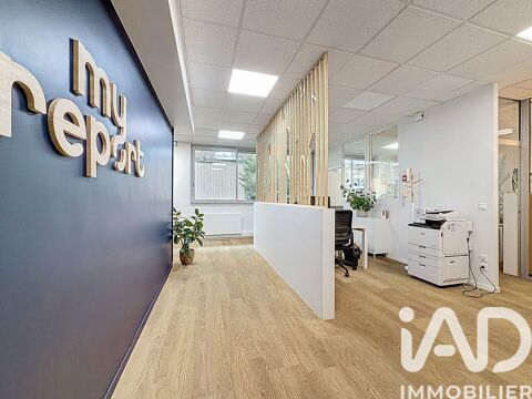   Vente / Local Commercial - 300 m² 