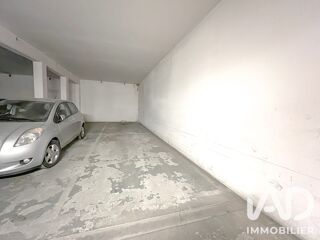  Parking / Garage à vendre 27 m²