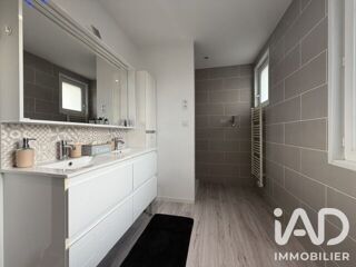 Vente Maison Vente Maison traditionnelle 5 pièces Saint-varent