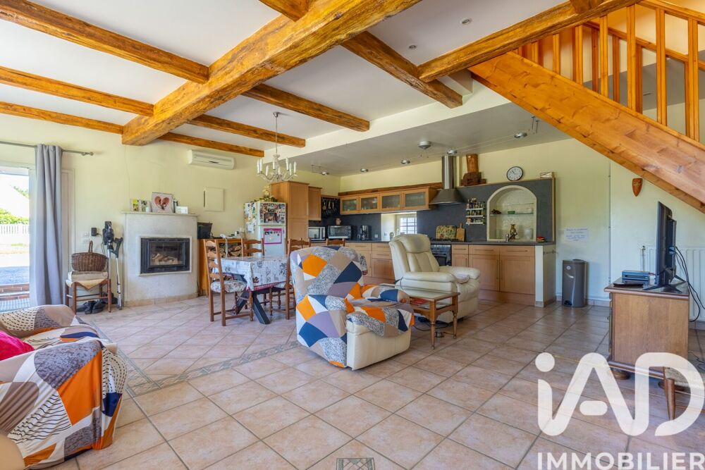� vendre  Maison Auxy (45340)