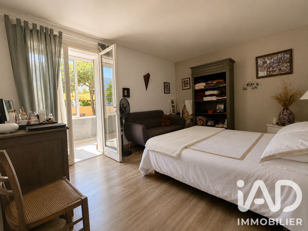 vente Appartement - 2 pièce(s) - 63 m² Saint-Raphaël (83700)
