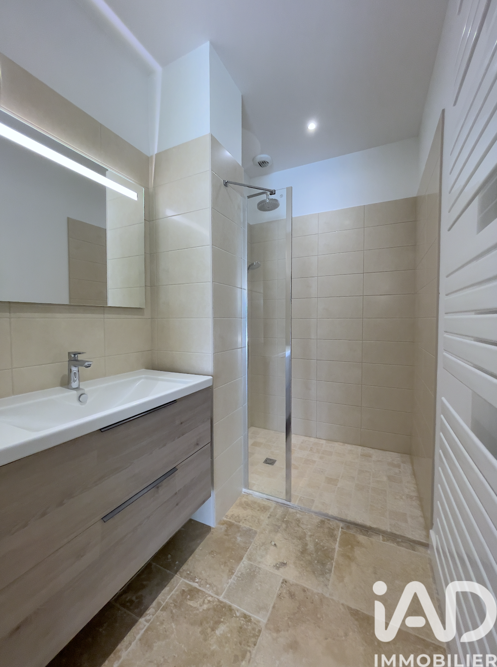 à vendre  Appartement Bordeaux (33800)
