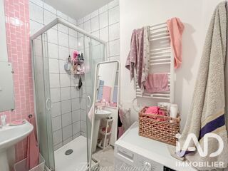  Immeuble à vendre 375 m²