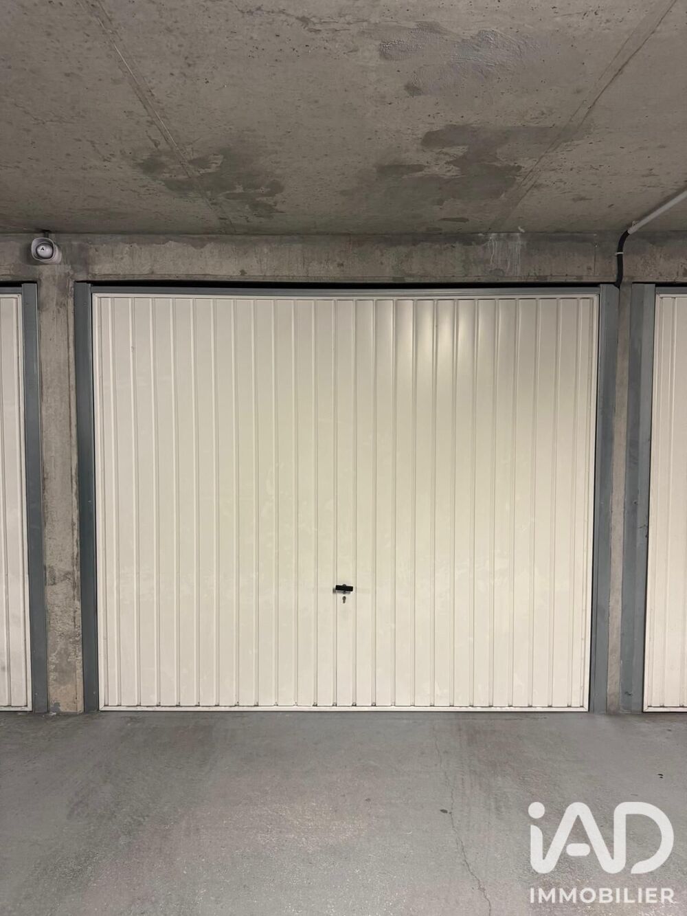 Vente Parking/Garage Vente Garage 15 m&sup2; Limonest