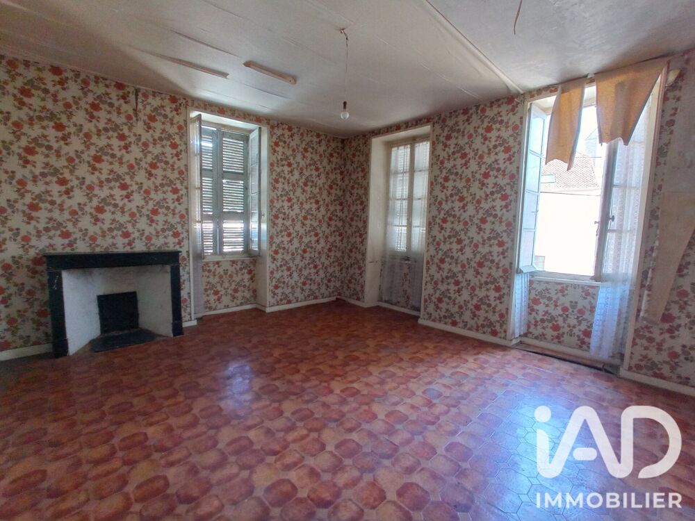 Vente Maison Vente Maison de village 12 pièces Sainte-sabine