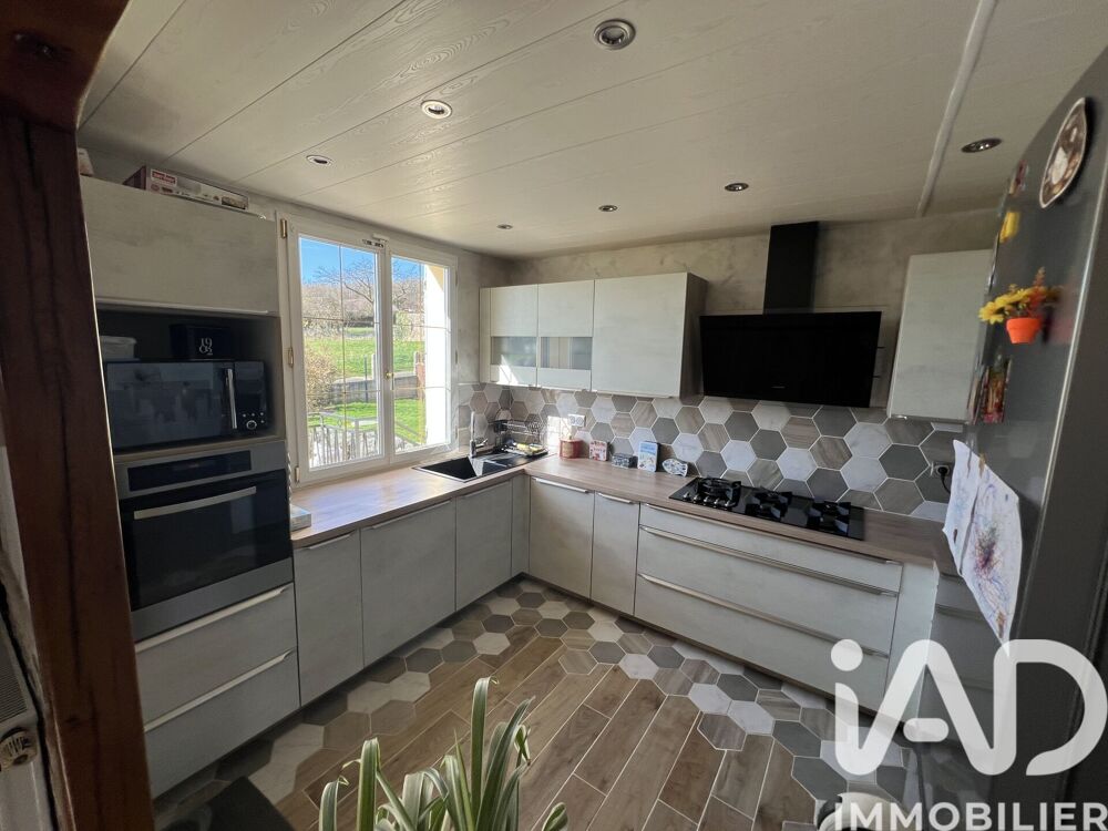 Vente Maison Vente Maison traditionnelle 5 pièces La ferté-gaucher