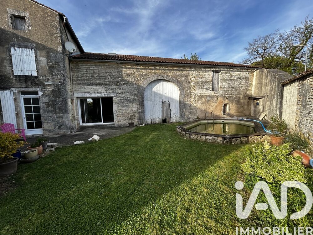 Vente Maison de village 8 pièces