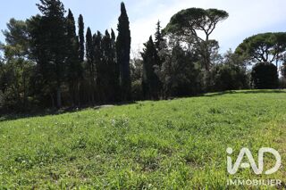  Terrain à vendre 697 m²