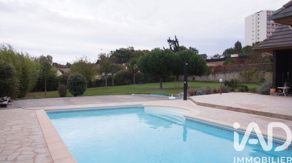 Vente Maison Vente Maison/villa 7 pièces Dammarie-lès-lys