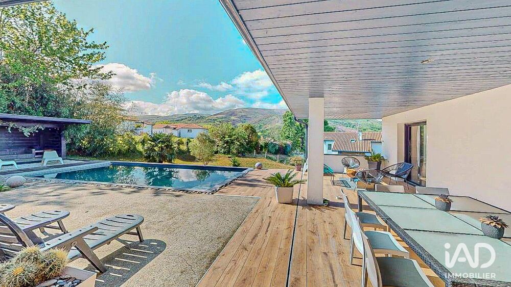 à vendre  Maison Urrugne (64122)