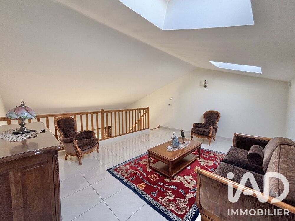 à vendre  Appartement Hyères (83400)
