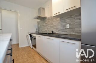  Appartement à louer 2 pièces 45 m²