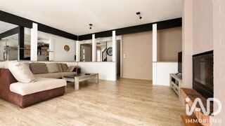  Maison à vendre 8 pièces 227 m²