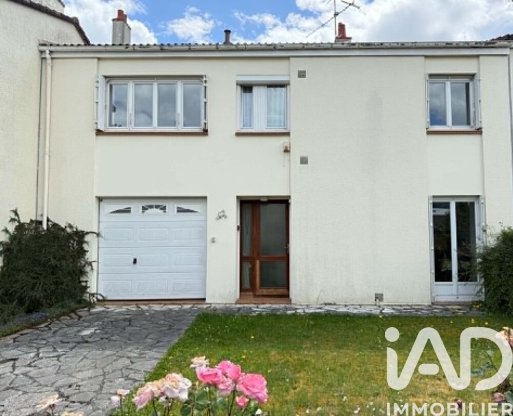 Maison 4 pièces 106 m² · à Fleury-les-Aubrais · 106 m² · 169 000 €