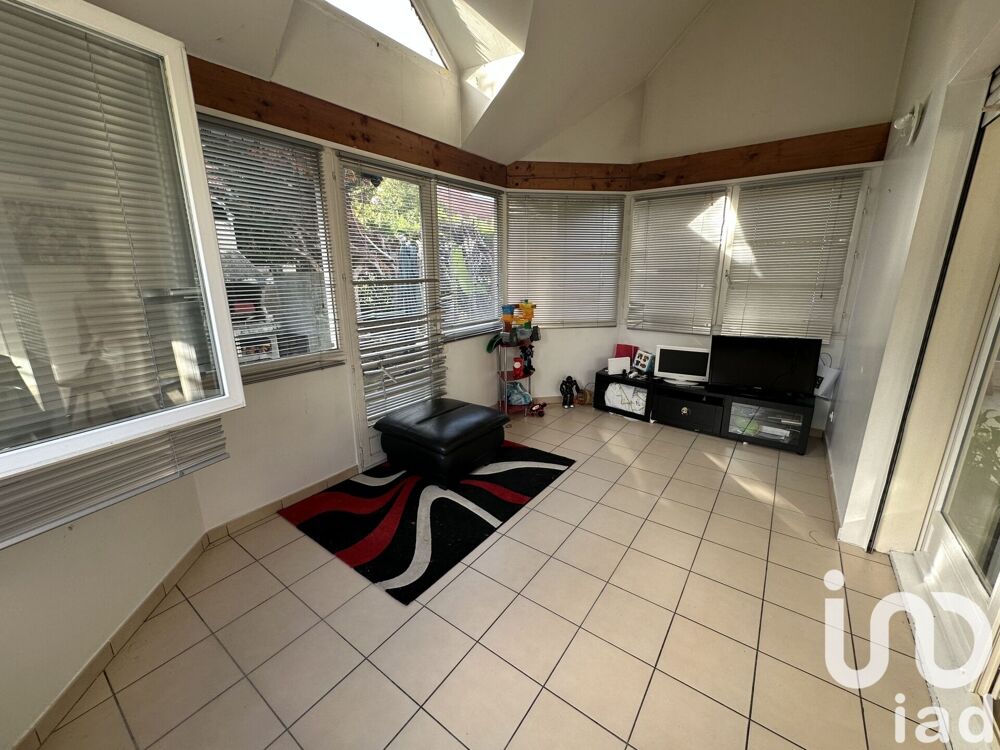 Vente Maison Vente Maison/villa 7 pièces Savigny-le-temple