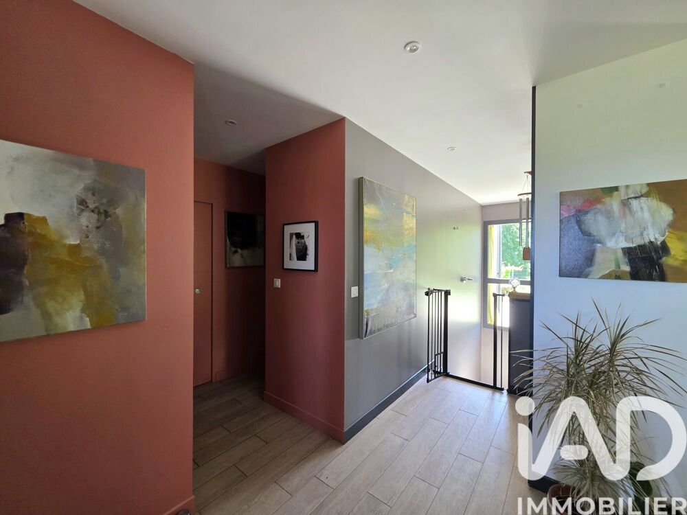 Vente Maison Vente Maison d'architecte 4 pièces Saint-céré
