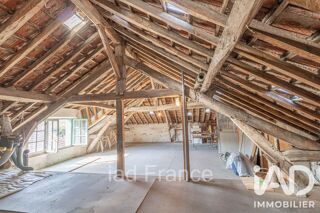  Maison à vendre 12 pièces 330 m²