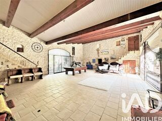  Maison à vendre 13 pièces 326 m²