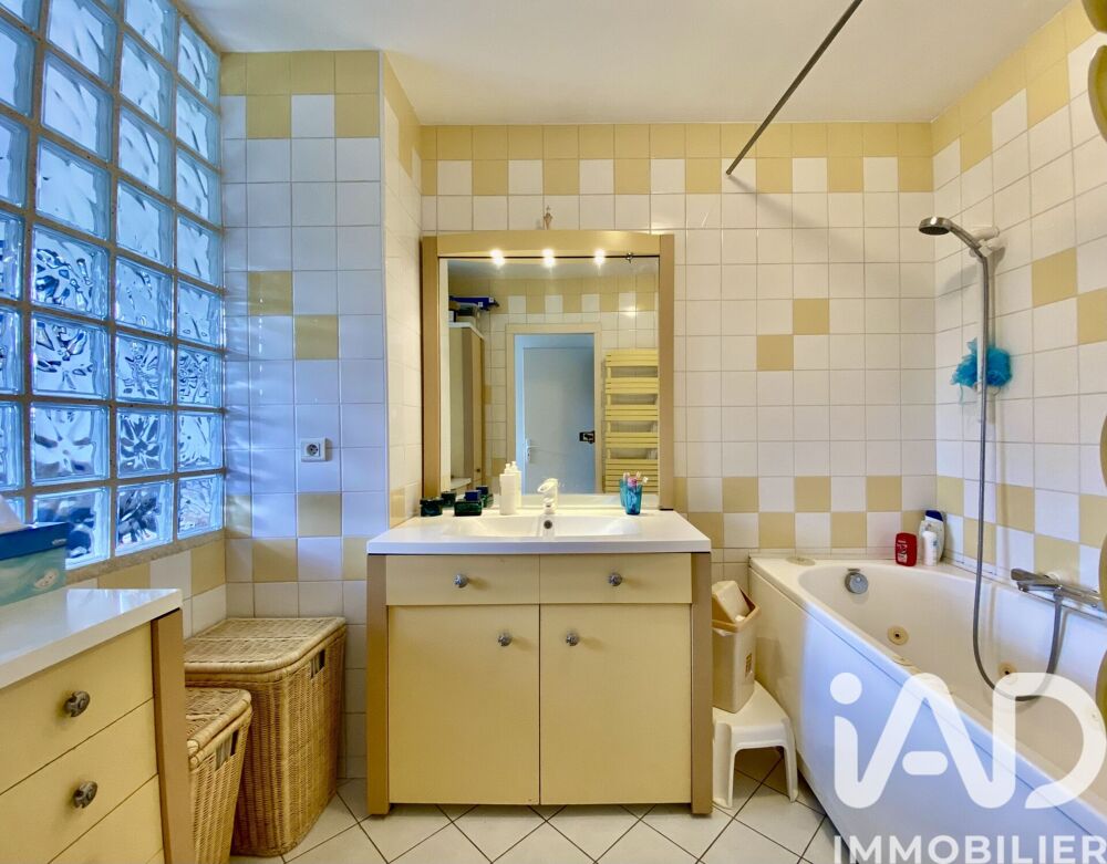 à vendre  Maison Bièvres (91570)
