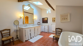  Maison à vendre 8 pièces 341 m²