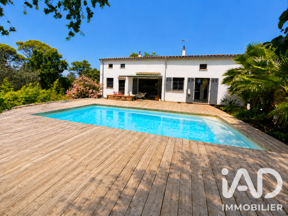à vendre  Maison Saint-Raphaël (83700)