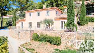  Maison à vendre 6 pièces 136 m²