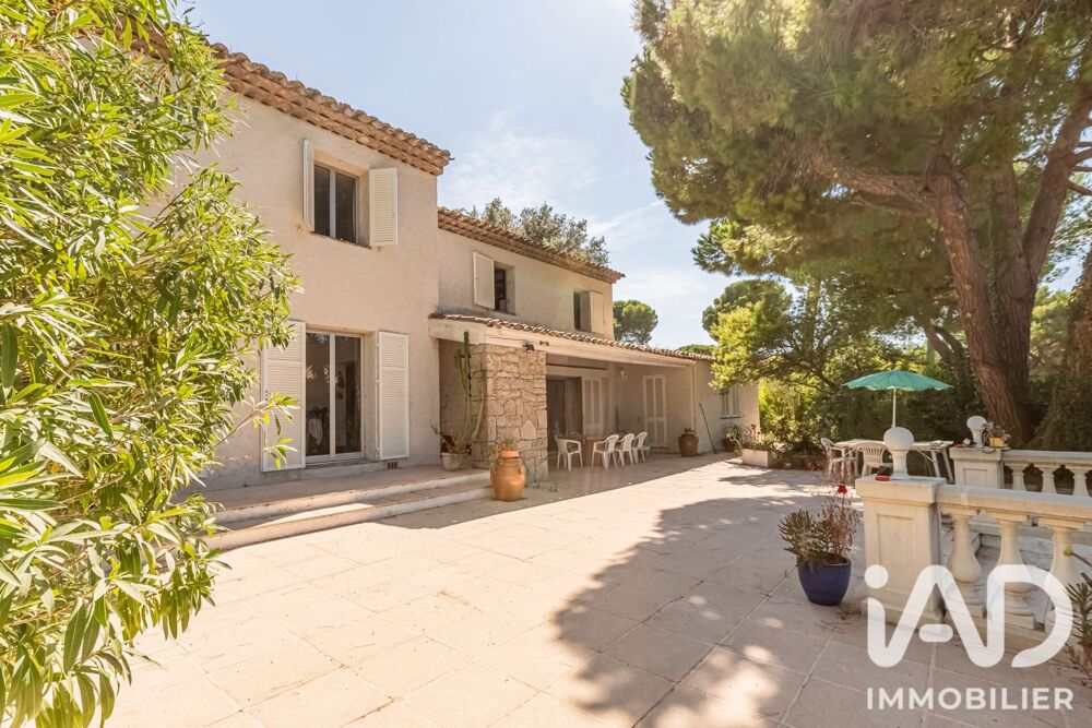 à vendre  Maison Antibes (06600)