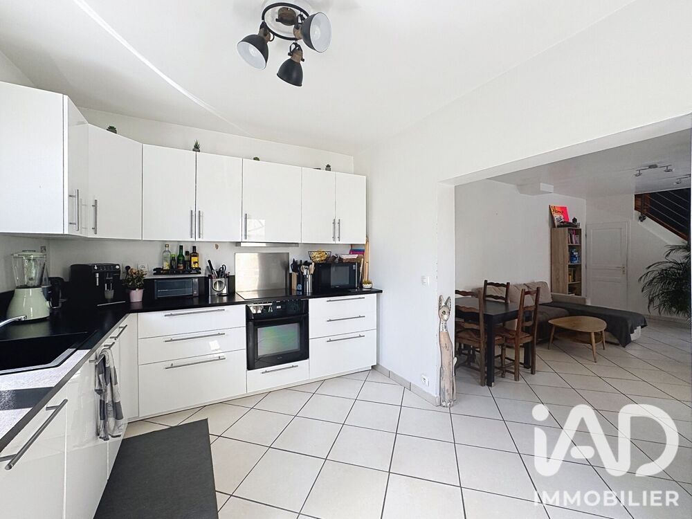 Vente Maison Vente Maison/villa 4 pièces Le mesnil-le-roi
