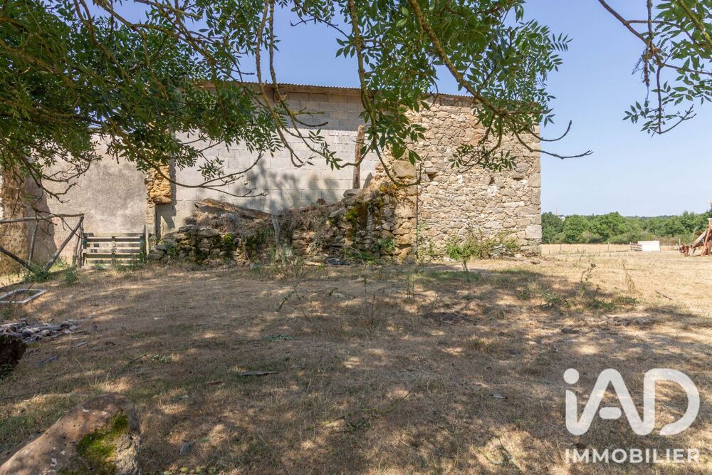 Vente Maison Vente Grange 3 pièces Aizenay