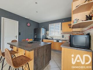 Vente Maison Vente Maison traditionnelle 5 pièces Saint-médard-d'aunis
