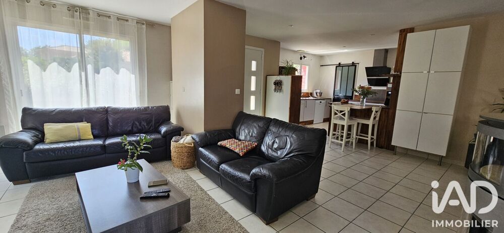 Vente Maison Vente Maison traditionnelle 7 pièces La haie-fouassière