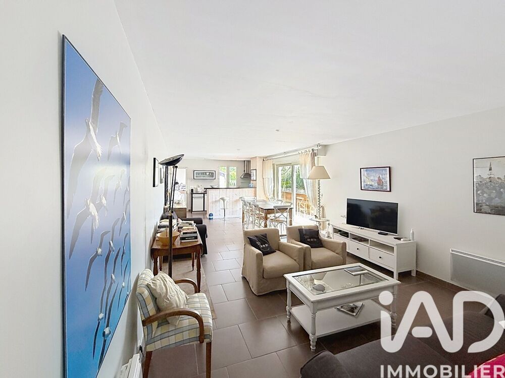 � vendre  Maison Ars-en-R� (17590)