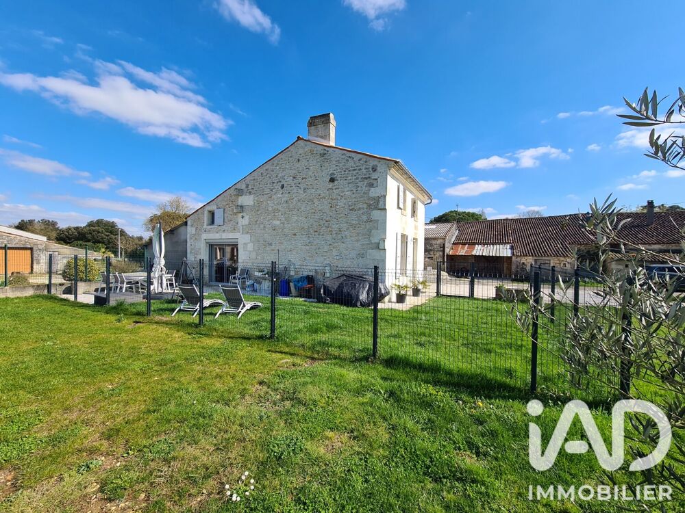 Vente Maison Vente Maison de campagne 4 pièces Saint-porchaire
