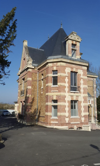  Immeuble à vendre 390 m² Coupvray