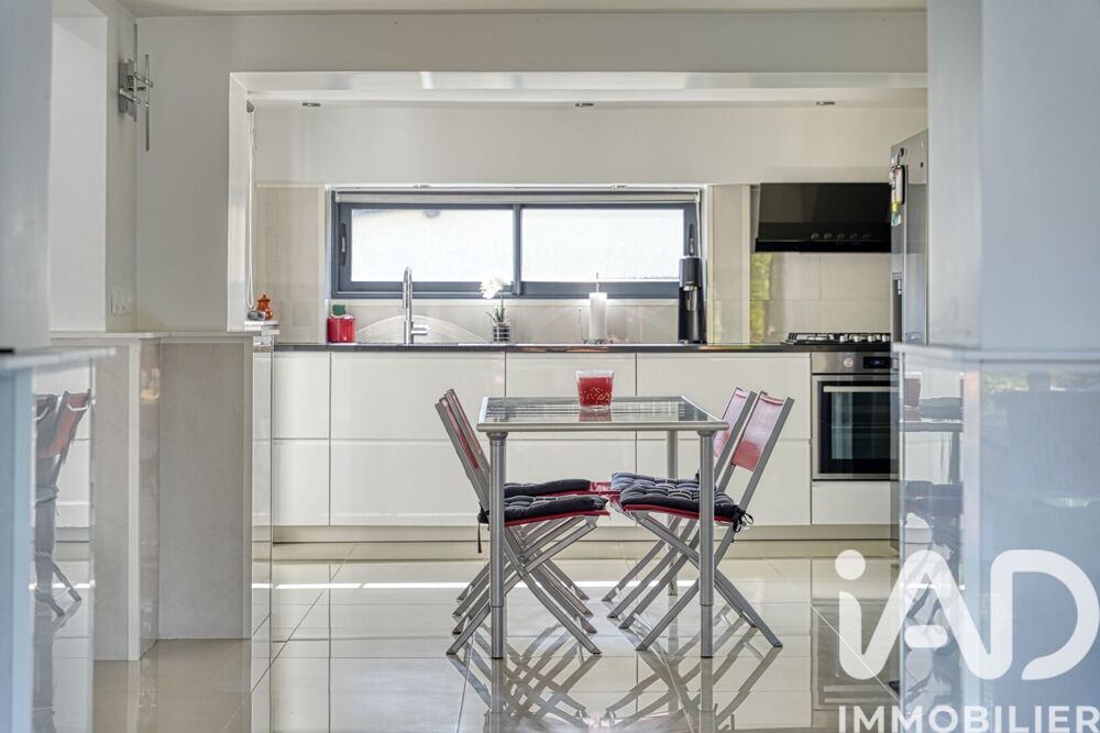� vendre  Maison Vaux-sur-Seine (78740)
