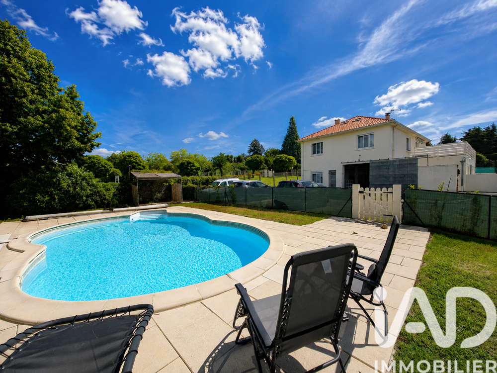 vente Maison - 6 pièce(s) - 140 m² Gourdon (46300)
