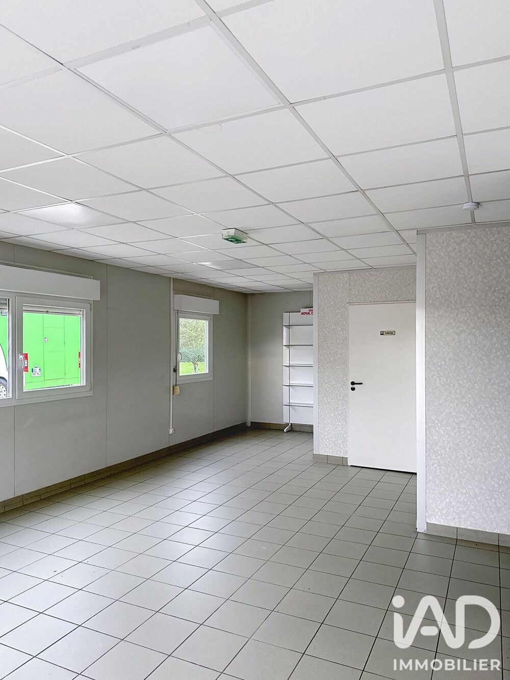   Vente Boutique/Local commercial 160 m&sup2; 