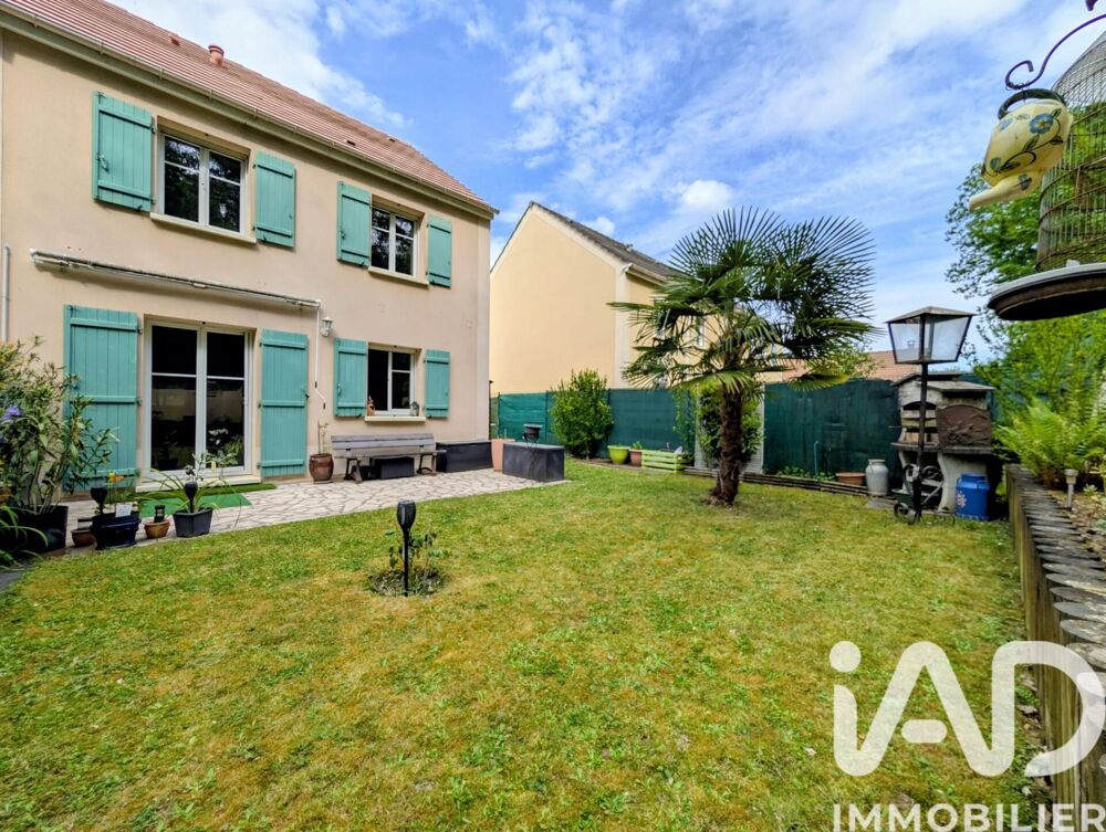 Maison 5 pièces 93 m² · à Fleury-Mérogis · 93 m² · 298 000 €