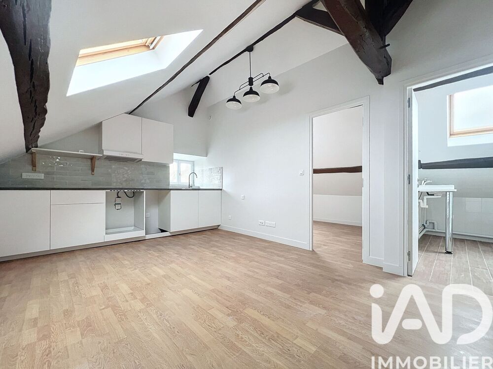 Appartement 3 pièces 30 m² · à Corbeil-Essonnes · 30 m² · 80 000 €