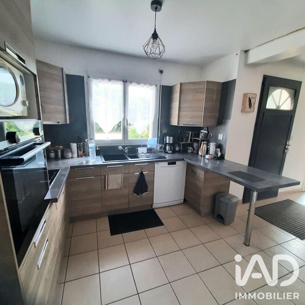 Vente Maison Vente Maison/villa 5 pièces Carhaix