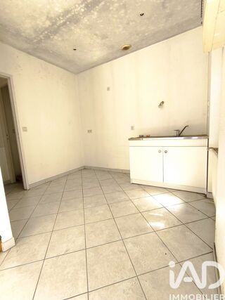  Maison à vendre 15 + pièces 297 m²