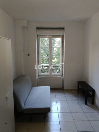  Appartement à louer 1 pièce 17 m²