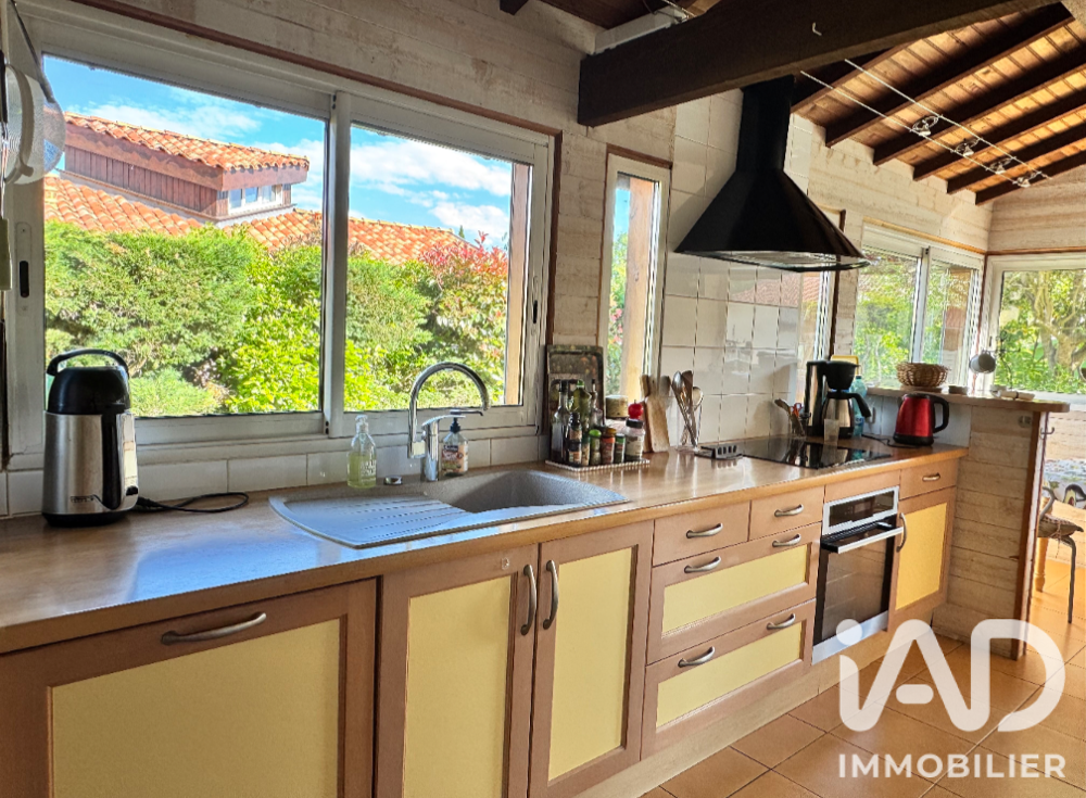 vente Maison - 7 pièce(s) - 165 m² Cornebarrieu (31700)