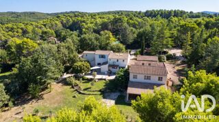  Maison à vendre 15 + pièces 447 m²