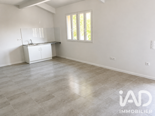 Immeuble à vendre 11 pièces 320 m²
