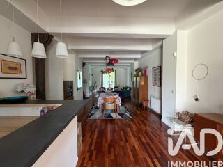  Appartement à louer 4 pièces 106 m²