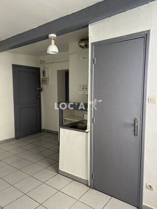  Appartement à louer 3 pièces 48 m²